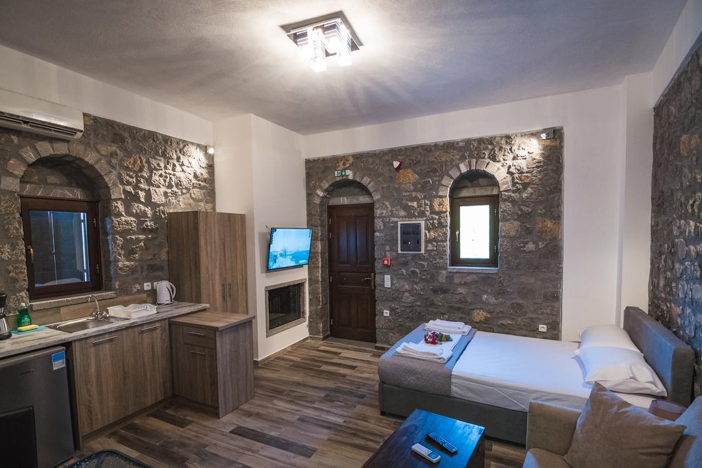 Avgonima All Seasons Hotel Ngoại thất bức ảnh
